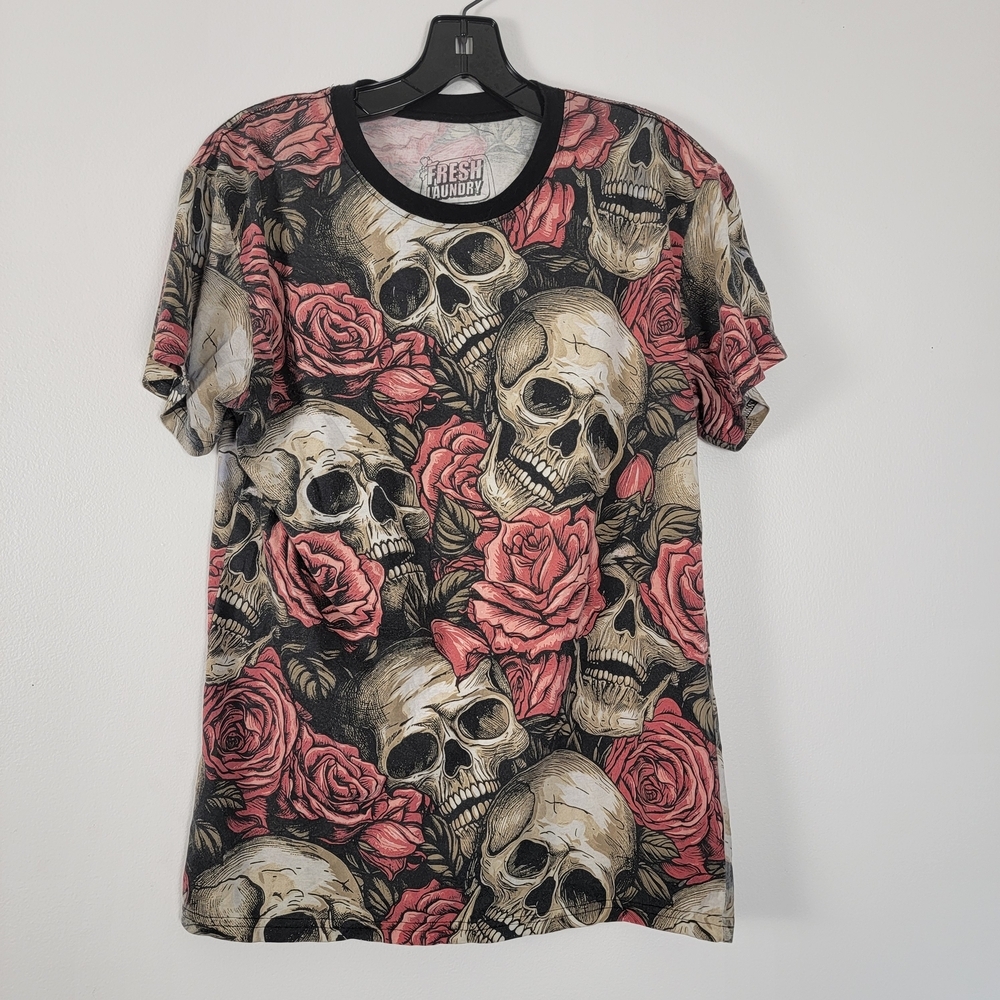 Fresh Laundry Large Skull & Rose Print Unisex Short Sleeve Tee M Gothic